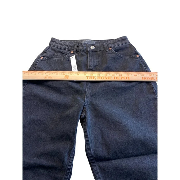 🆑Asos Design Petite Black High-Waisted Mom Jeans Size 26/28 - Picture 8 of 11